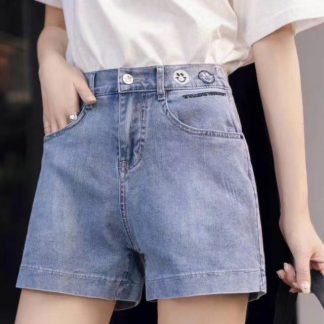 高腰显瘦水洗牛仔短裤女2020年夏季新款直筒宽松卡通刺绣阔腿裤
